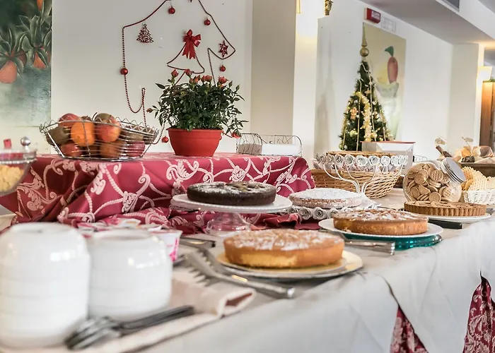 Отель Faggio Rosso Пескассероли